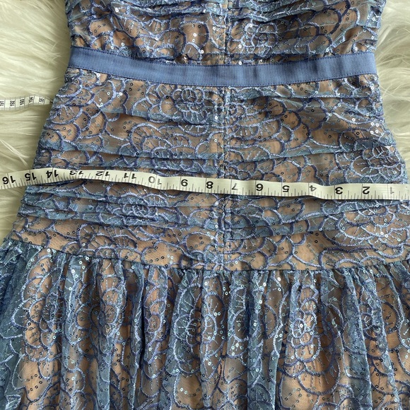 Self portrait Lace Pattern Knee-Length Dress
Size: - Picture 15 of 15